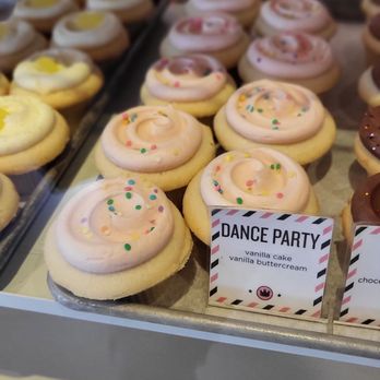 Cupcake Royale - Dance Party is OG - Bakeries Near Me - Seattle, Washington
