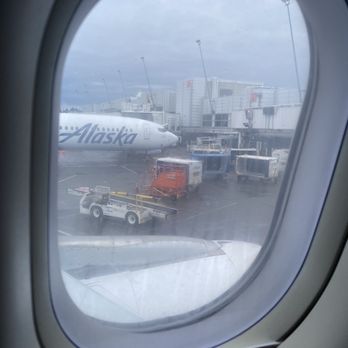 Alaska Airlines - Seattle - Airlines Near Me - Seattle, Washington