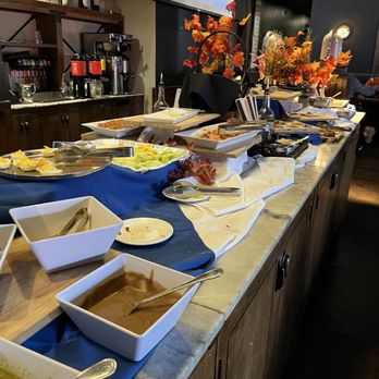 Viewhouse - Centennial - Brunch buffet - American Near Me - Centennial, Colorado Viewhouse - Centennial - Brunch buffet - American Near Me - Centennial, Colorado