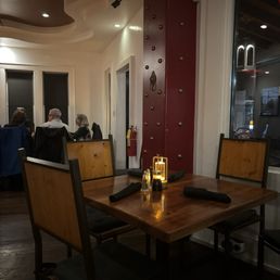 Comfortable dining Comfortable dining