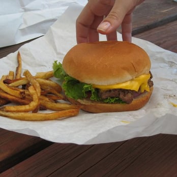Hat Creek - hand-cut fries and fresh burgers - Burgers Near Me - Austin, Texas Hat Creek - hand-cut fries and fresh burgers - Burgers Near Me - Austin, Texas