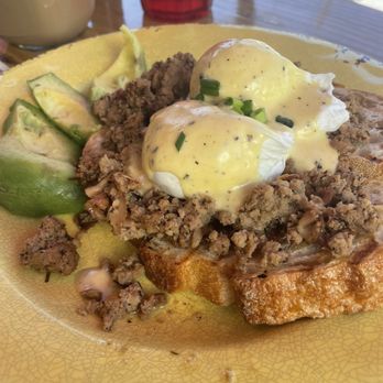 La Grignote - Eggs Benedict with sausage - Bakeries Near Me - Key West, Florida La Grignote - Eggs Benedict with sausage - Bakeries Near Me - Key West, Florida