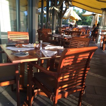 Madera - Patio - New American Near Me - Menlo Park, California Madera - Patio - New American Near Me - Menlo Park, California