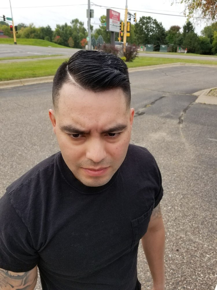 Clippers A Barber Styling Establishment Logo