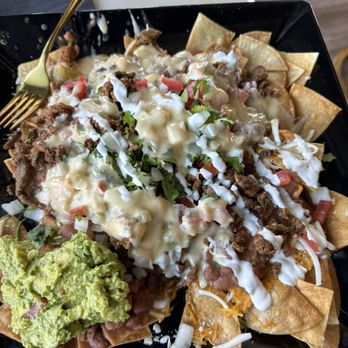 Manny's Restaurant - Steak nachos - Burgers Near Me - Victorville, California Manny's Restaurant - Steak nachos - Burgers Near Me - Victorville, California