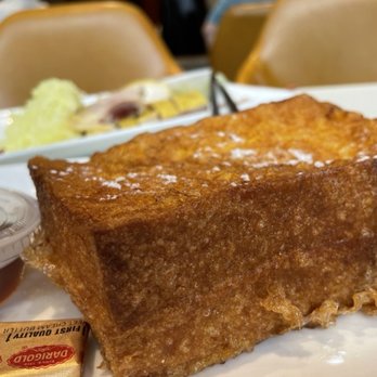 Leisure Cafe - French toast - Cantonese Near Me - San Leandro, California