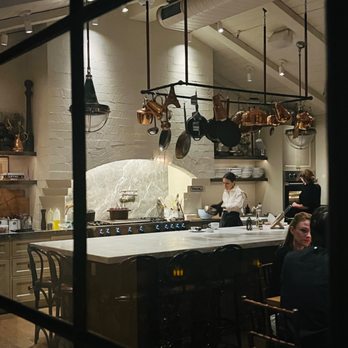 Violet Bistro - French Near Me - Los Angeles, California Violet Bistro - French Near Me - Los Angeles, California