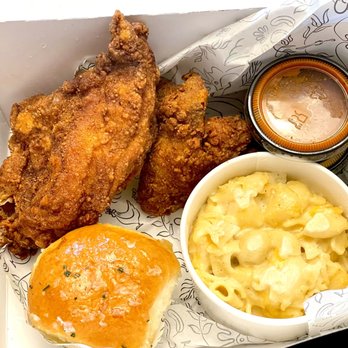 Honeymoon Chicken - Honey Butter Rolls 2pc White (breast and wing) Mac and Cheese - Chicken Shop Near Me - Washington, DC, District of Columbia Honeymoon Chicken - Honey Butter Rolls 2pc White (breast and wing) Mac and Cheese - Chicken Shop Near Me - Washington, DC, District of Columbia