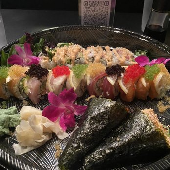 SUSHI KOI - Spicy Scallop Hand Roll, Koi Roll, Crazy Roll - Sushi Bars Near Me - St Louis, Missouri