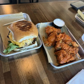 Ranch Road Burgers - Burger + wings - Burgers Near Me - Stonewall, Texas