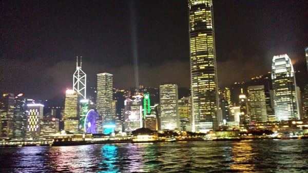 Aqualuna (Tsim Sha Tsui Pier No. 1) by null