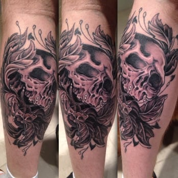 Granville St Tattoo - skull and leaves by Joe. K @ Granville st tattoo - Tattoo Near Me - Vancouver, British Columbia Granville St Tattoo - skull and leaves by Joe. K @ Granville st tattoo - Tattoo Near Me - Vancouver, British Columbia