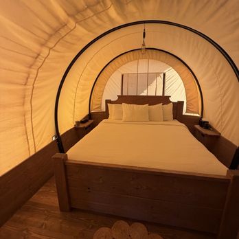 Zion Wildflower Resort - Wagon inside - Resorts Near Me - Virgin, Utah Zion Wildflower Resort - Wagon inside - Resorts Near Me - Virgin, Utah