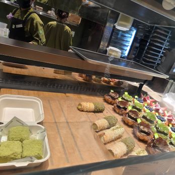 Naisnow Tea and Bakery - Bubble Tea Near Me - Brooklyn, New York Naisnow Tea and Bakery - Bubble Tea Near Me - Brooklyn, New York