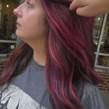 Element Salon Elliston - Pink money pieces by Liv - Hair Salons Near Me - Nashville, Tennessee Element Salon Elliston - Pink money pieces by Liv - Hair Salons Near Me - Nashville, Tennessee