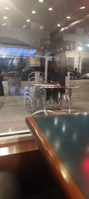 Harbor East Delicatessen & Pizzeria by null