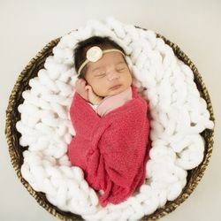 GoldenView Ultrasound - My newborn photoshoot of my daughter.