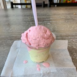 La Michoacana - Strawberry one scoop and one scoop of Pistachio ice cream.