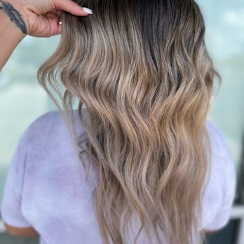 Akalonnie Salon - Hair Stylists Near Me - Katy, Texas Akalonnie Salon - Hair Stylists Near Me - Katy, Texas