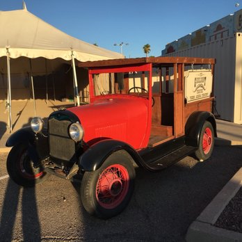 Gaslight Theatre - Performing Arts Near Me - Tucson, Arizona