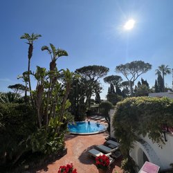 Hotel Il Moresco - Outdoor pool area