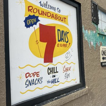 Roundabout - Beer Bar Near Me - San Antonio, Texas