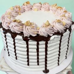 Scoops Microcreamery - Ice Cream Cake