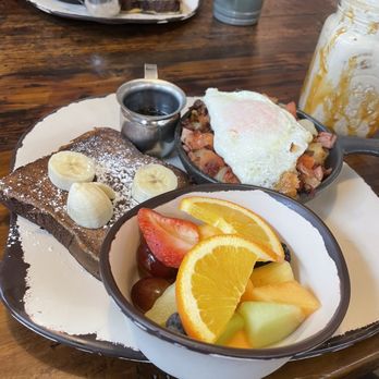 Egg Harbor - River North - Breakfast & Brunch Near Me - Chicago, Illinois Egg Harbor - River North - Breakfast & Brunch Near Me - Chicago, Illinois