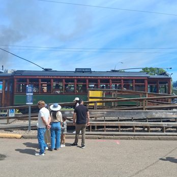 High Level Bridge Streetcar - Landmarks & Historical Buildings Near Me - Edmonton, Alberta