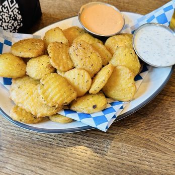 The SnakeBite Restaurant - Pickle fries - Burgers Near Me - Idaho Falls, Idaho