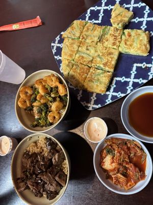 Mama Kims by null