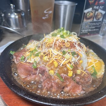 Tasty Pot - Sweet Garlic Soy Sizziling Beef - Hot Pot Near Me - Aurora, Colorado Tasty Pot - Sweet Garlic Soy Sizziling Beef - Hot Pot Near Me - Aurora, Colorado