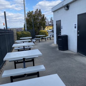 Chaps Pit Beef - Seating area right outside - Barbeque Near Me - Baltimore, Maryland Chaps Pit Beef - Seating area right outside - Barbeque Near Me - Baltimore, Maryland