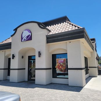 Taco Bell - Fast Food Near Me - Castaic, California