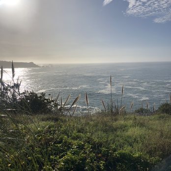 Timber Cove Resort - Hotels Near Me - Jenner, California