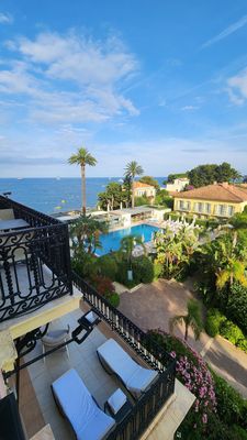 Hotel Royal-Riviera by null