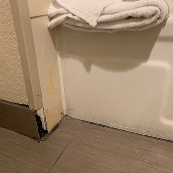 Cerulean Hotel - Scared to walk barefoot anywhere - Hotels Near Me - Klamath Falls, Oregon Cerulean Hotel - Scared to walk barefoot anywhere - Hotels Near Me - Klamath Falls, Oregon
