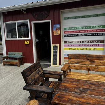 Andrew’s Hay - Store entrance - Attraction Farms Near Me - Arlington, Washington