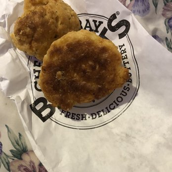 Red Lobster - burnt Cheddar Bay Biscuits (Half Dozen) - Seafood Near Me - Flint, Michigan