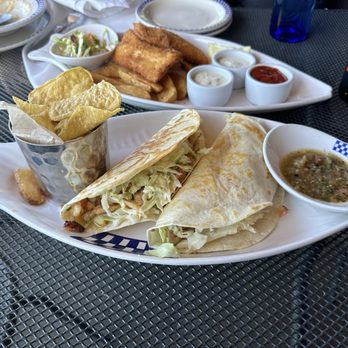 Duke's Seafood - Rockin ' Rockfish Tacos - Seafood Near Me - Seattle, Washington