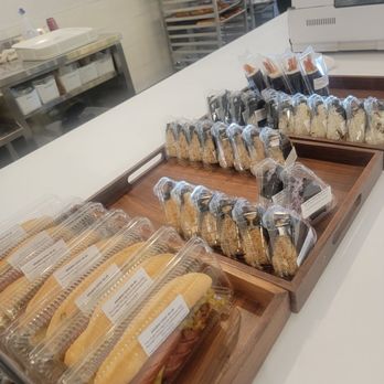 Cream Pan - Yum - Bakeries Near Me - Lomita, California