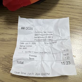 Dumpling & Tea House - 14$ but menu said $13 - Taiwanese Near Me - Sacramento, California
