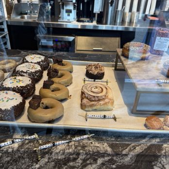 Blackbird Doughnuts - Beacon Hill - West End - Donuts! - Donuts Near Me - Boston, Massachusetts Blackbird Doughnuts - Beacon Hill - West End - Donuts! - Donuts Near Me - Boston, Massachusetts