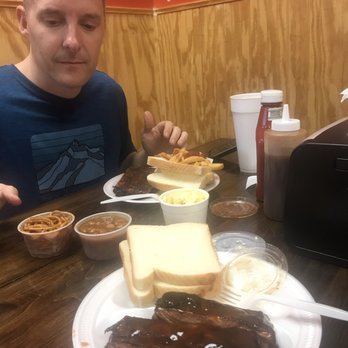 Cozy Corner Restaurant - Bone Rib Dinner Plate - Barbeque Near Me - Memphis, Tennessee