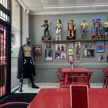 Maskaras Mexican Grill - Ambiance - Mexican Near Me - Dallas, Texas Maskaras Mexican Grill - Ambiance - Mexican Near Me - Dallas, Texas