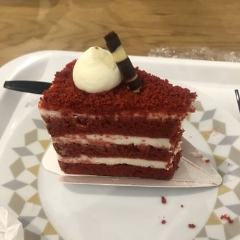 Amor Cafe & Pastry - Red velvet cake - Bakeries Near Me - Centreville, Virginia