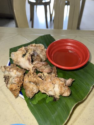 Aling Lucing by null