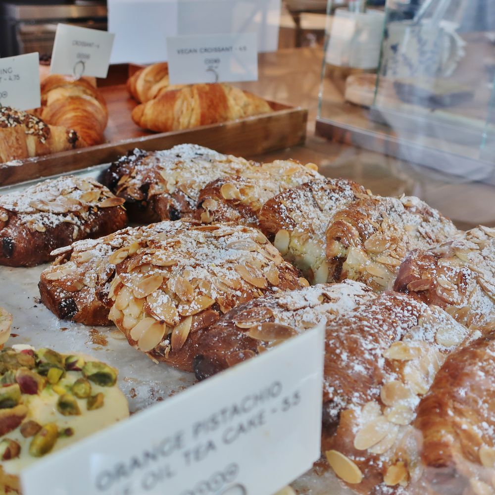 TOP 10 BEST Cafés & Coffee Shops near Quail Hollow, Charlotte, NC