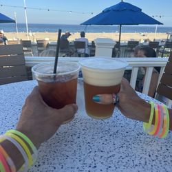 The Sandbar Rooftop Lounge - Ice Tea and Sam Adams