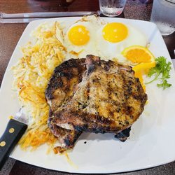 Chiro’s Family Restaurant